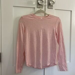 Lululemon long sleeve in size 2!!